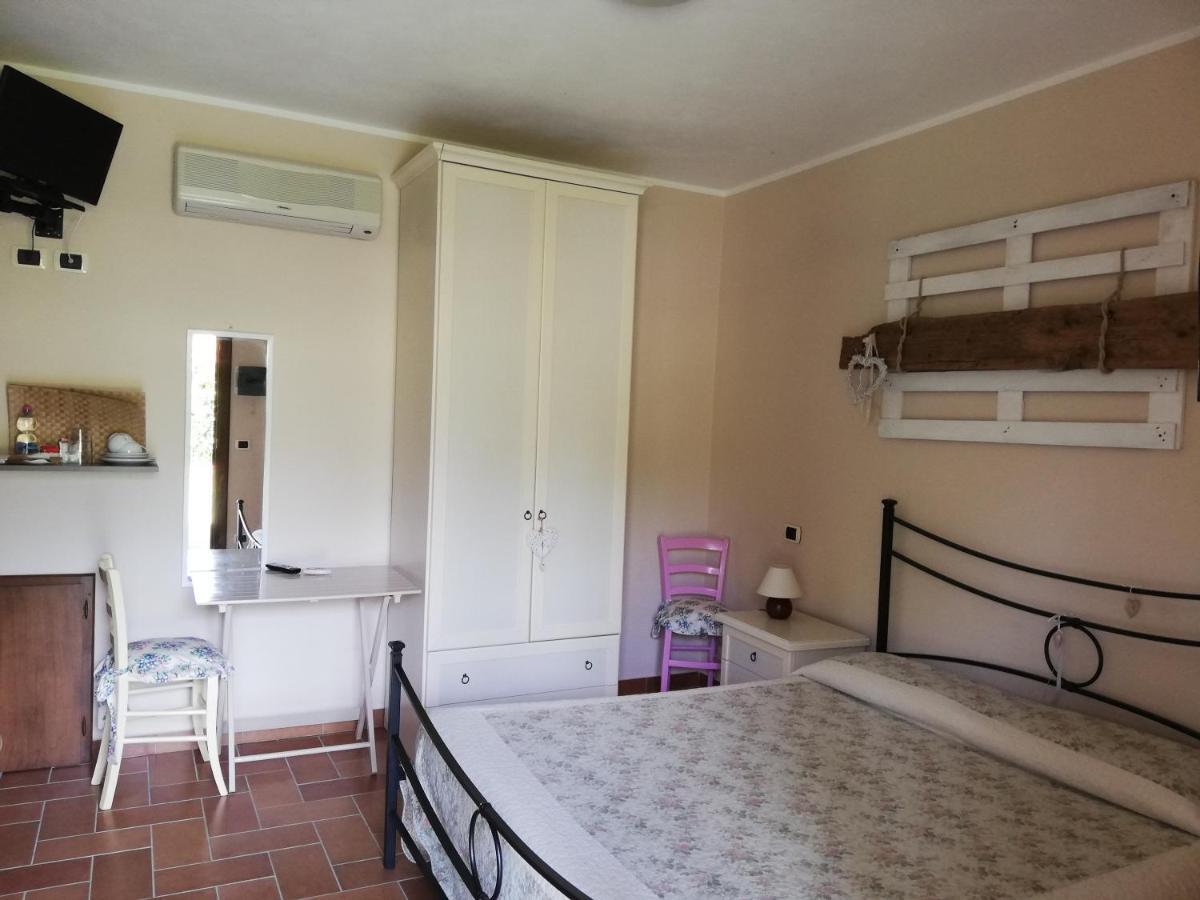 Agriturismo Prati Degli Orti 蒙蒂亚诺 外观 照片